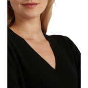 falke-pure-cashmere-v-neck-sweater---black-34457452