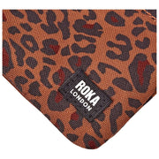 Roka Carnaby Petit portefeuille en toile recyclée - Mini Léopard Marron