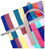 Sac à dos Roka Canfield B Medium en toile recyclée - Larges rayures multicolores