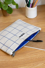 Hindbag Ema Medium Zipped Pouch - Off White/Blue Check