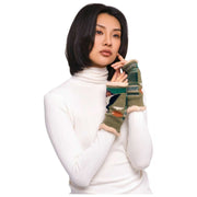 Powder Puffin Wrist Warmers - Moss Green