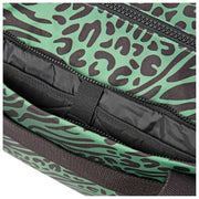 Sac de sport Roka Gatwick en toile recyclée de taille moyenne - Vert artichaut