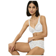 Triumph Amourette Wired Lace Bra - White