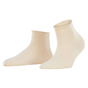 Falke Cotton Touch Short Socks - Cream